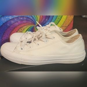 Pre Owned White Converse